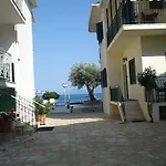 Nikiana Beach