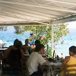 Daire Nikiana Beach Nikiana