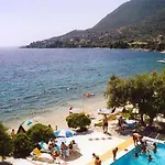 Daire Nikiana Beach Nikiana