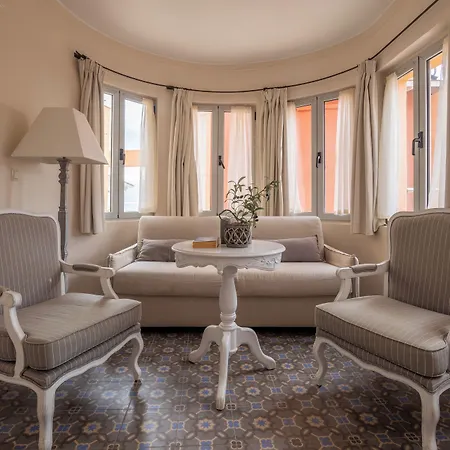 Nikiana Beach Apartment