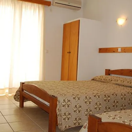 Nikiana Beach نِكيانا