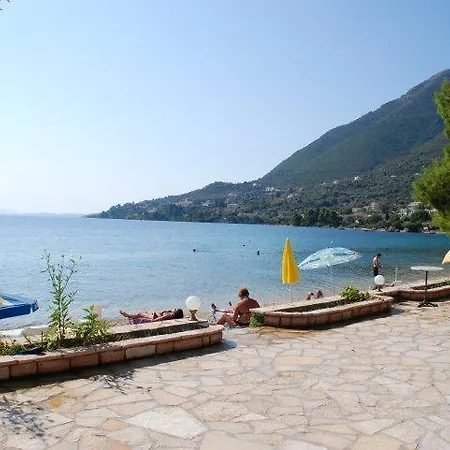 شقة Nikiana Beach *