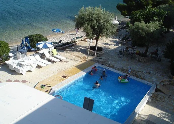 Nikiana Beach